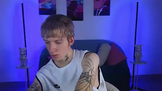 TRAVIS CLAS online show from 30, 11, 2025