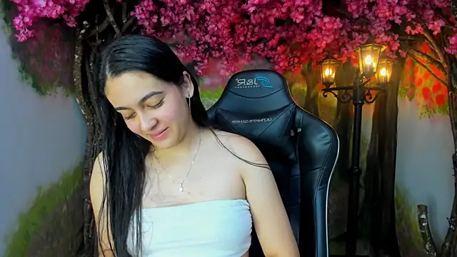 Snapshot of Teasybabe chatting on 24, 11, 2025 Teasybabe online show from 24, 11, 2025