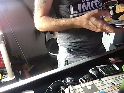 Snapshot of SinlessFreedom7 chatting on 17, 2, 2026 SinlessFreedom7 online show from 17, 2, 2026