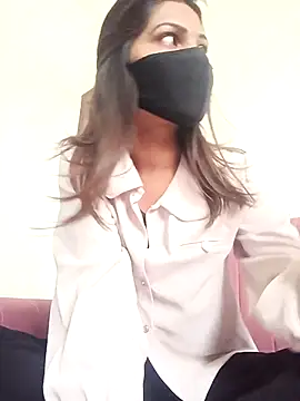 Lovely girl- online show from 17, 2, 2026