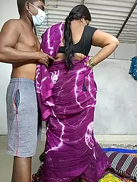 Desicouple1706 online show from 15, 1, 2026