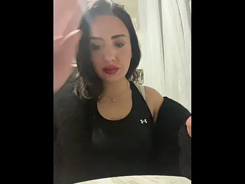 Snapshot of ____Eva____ chatting on 22, 11, 2025 Eva online show from 22, 11, 2025