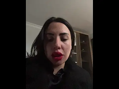 Snapshot of ____Eva____ chatting on 25, 11, 2025 Eva online show from 25, 11, 2025