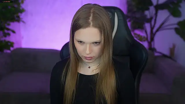 Charlotte Dreams online show from 17, 3, 2026