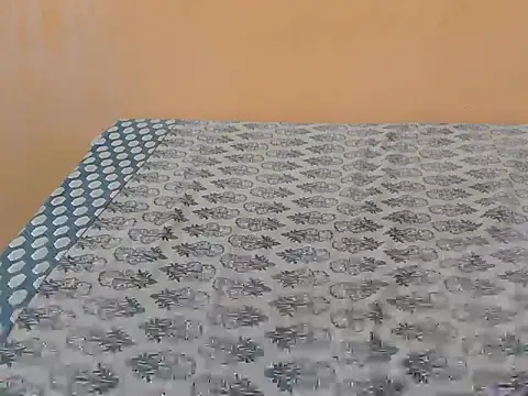 Honey Baby1 online show from 15, 1, 2026