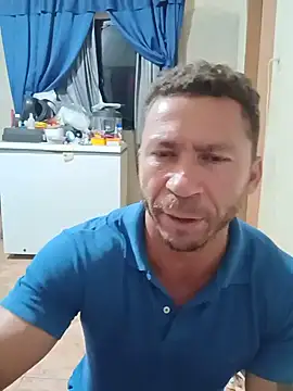 RobertoLuiz84 online show from 23, 6, 2026