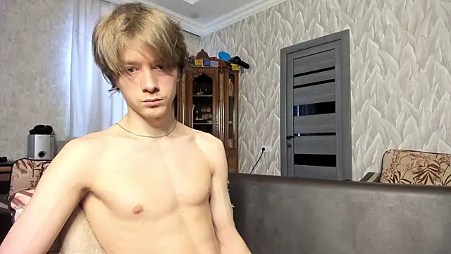 Snapshot of milkiwvy chatting on 21, 4, 2026 milkiwvy online show from 21, 4, 2026