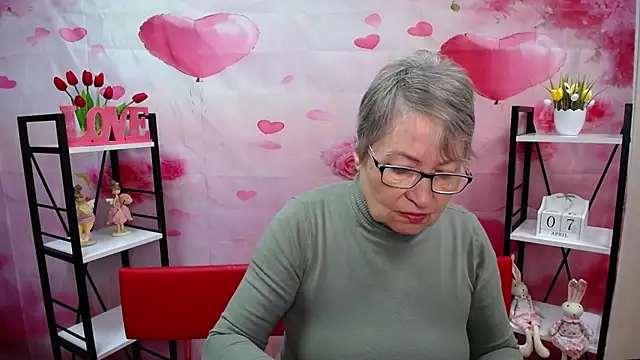 OlgaLuck online show from 7, 4, 2026