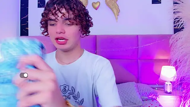 Skyee angel online show from 14, 1, 2026