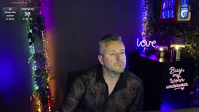 Hunter Fl online show from 15, 4, 2026