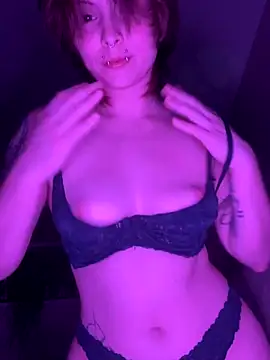 SylvieSolo online show from 26, 11, 2025