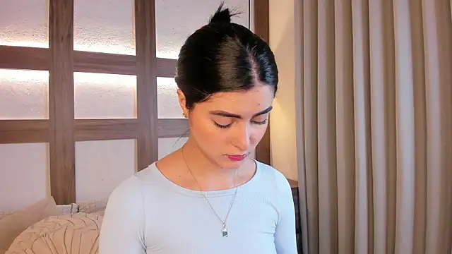 Snapshot of SarhaVega chatting on 11, 5, 2026 SarhaVega online show from 11, 5, 2026