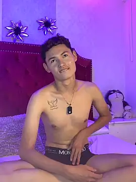 Snapshot of Milan_Rizo chatting on 23, 11, 2025 Milan Rizo online show from 23, 11, 2025