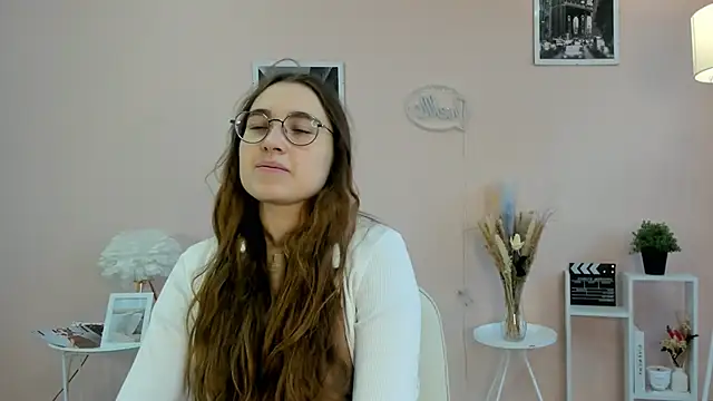 DebbraBickler online show from 26, 11, 2025