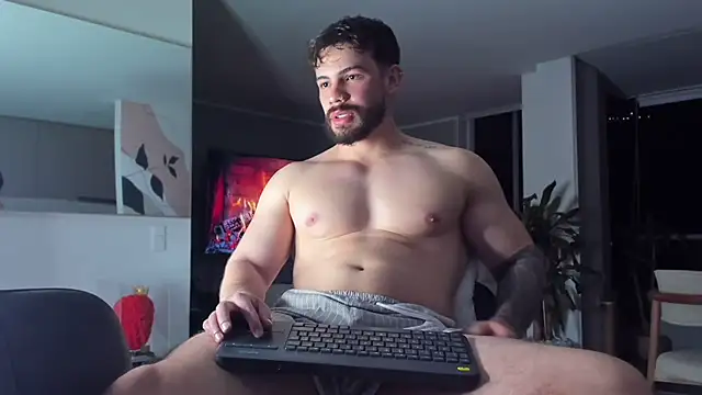 Snapshot of Valenthino_Salvatore chatting on 6, 4, 2026 Valenthino Salvatore online show from 6, 4, 2026