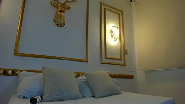 zully28  online show from 19, 12, 2025