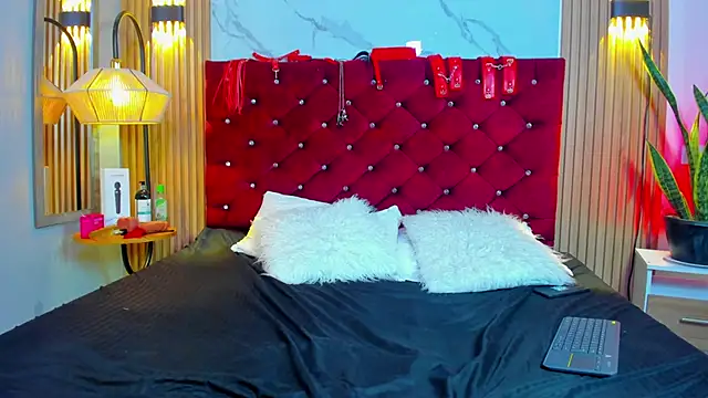 lilith-Y-Asmodeo online show from 16, 12, 2025