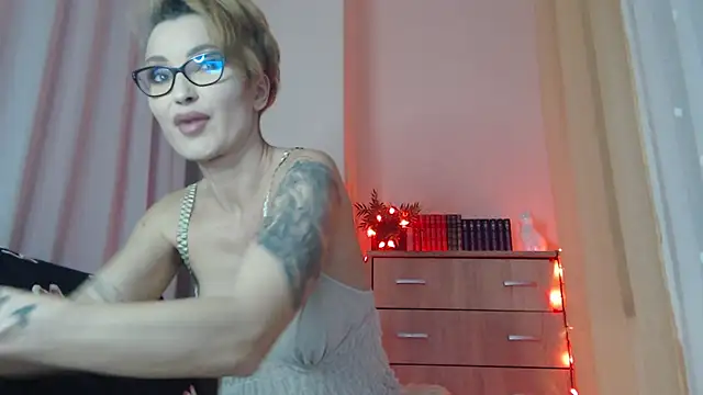 JADAPink    online show from 8, 4, 2026