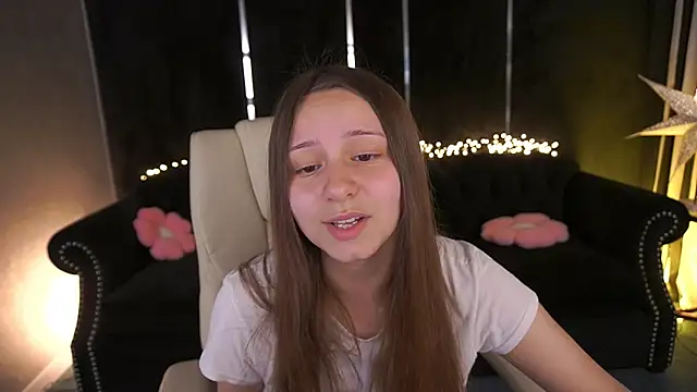 TinyNatalie online show from 22, 5, 2026