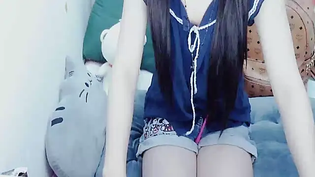 Snapshot of Alice-Hot88 chatting on 28, 11, 2025 Alice-Hot88 online show from 28, 11, 2025