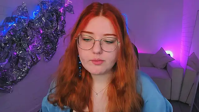 Snapshot of StaceyJensen chatting on 5, 2, 2026 StaceyJensen online show from 5, 2, 2026