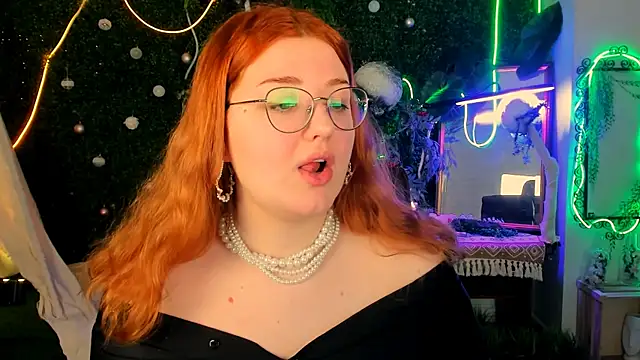 Snapshot of StaceyJensen chatting on 17, 2, 2026 StaceyJensen online show from 17, 2, 2026