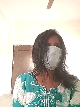 Snapshot of honeygirl6996 chatting on 19, 2, 2026 honeygirl6996 online show from 19, 2, 2026