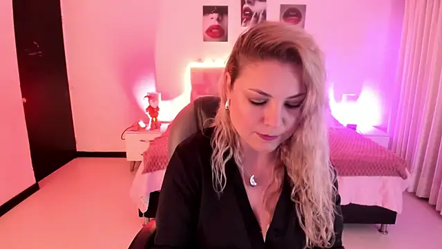 Violeta Hotter online show from 18, 12, 2025