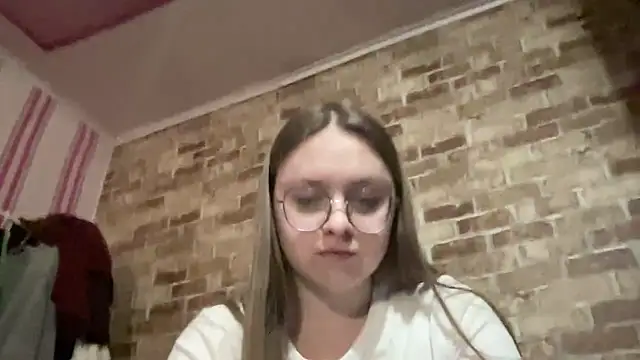 Snapshot of Blair_Reid chatting on 30, 11, 2025 Blair Reid online show from 30, 11, 2025