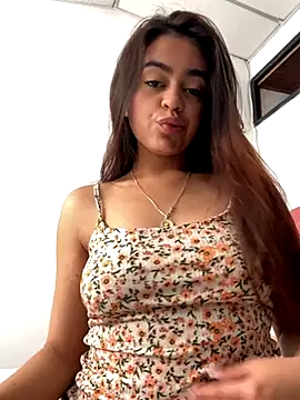 KityOlivia online show from 23, 11, 2025