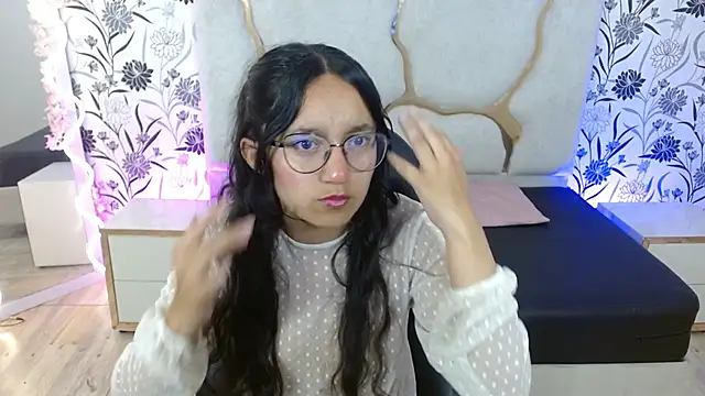 rosee tay1 online show from 15, 12, 2025