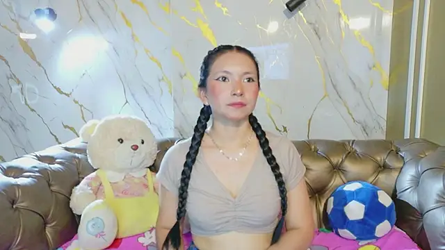 Cloe16  online show from 13, 2, 2026