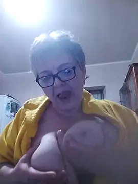 Snapshot of MillanaOcean chatting on 1, 12, 2025 MillanaOcean online show from 1, 12, 2025