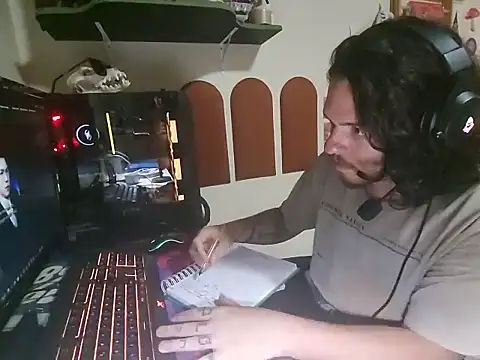 Snapshot of xxxMysticMan chatting on 24, 11, 2025 xxxMysticMan online show from 24, 11, 2025