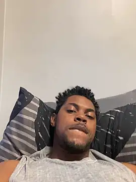 Snapshot of Chocolatemf chatting on 14, 12, 2025 Chocolatemf online show from 14, 12, 2025