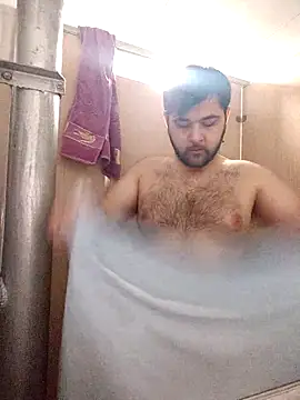 Snapshot of Koma001 chatting on 26, 11, 2025 Koma001 online show from 26, 11, 2025