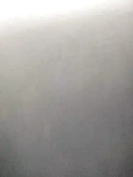 Snapshot of Koma001 chatting on 27, 11, 2025 Koma001 online show from 27, 11, 2025