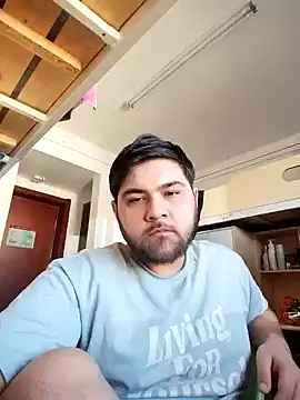 Snapshot of Koma001 chatting on 17, 2, 2026 Koma001 online show from 17, 2, 2026