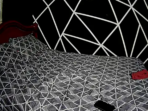 Snapshot of HouseOfHeat chatting on 27, 11, 2025 HouseOfHeat online show from 27, 11, 2025