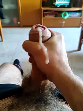 MomentoCaliente00 online show from 24, 11, 2025