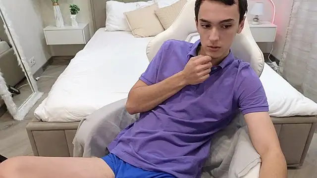 Snapshot of MoonlinSkinn chatting on 27, 11, 2025 MoonlinSkinn online show from 27, 11, 2025