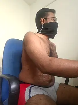 Snapshot of havanicedayfolks@xh chatting on 28, 11, 2025 havanicedayfolksxh online show from 28, 11, 2025