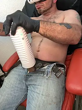 2addictivelyhorny online show from 3, 3, 2026