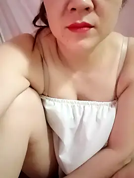 Lily-ross22 online show from 13, 5, 2026