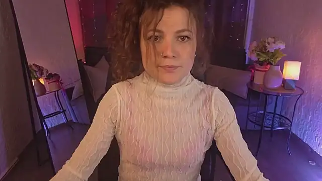 Snapshot of Marla_Bri chatting on 18, 12, 2025 Marla Bri online show from 18, 12, 2025