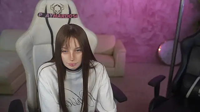 Dacota love online show from 17, 4, 2026