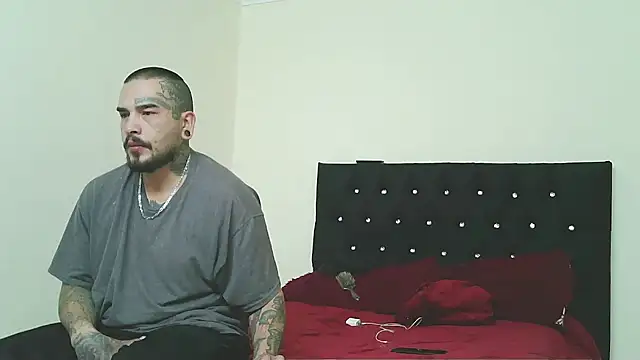 ARIA AND NICK online show from 1, 2, 2026