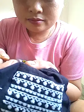 Snapshot of mai-mai-97 chatting on 22, 5, 2026 mai-mai-97 online show from 22, 5, 2026