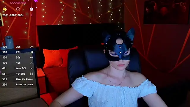  Sweet  Cat  online show from 4, 4, 2026