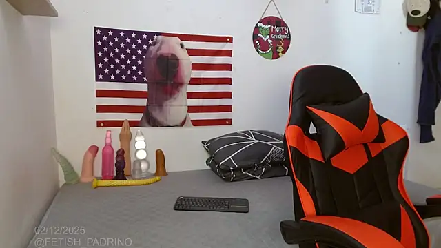 holegape online show from 2, 12, 2025